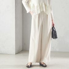 シップス(SHIPS)のtroisiemeCHACO:ワイド パンツ（セレモニー対応可）