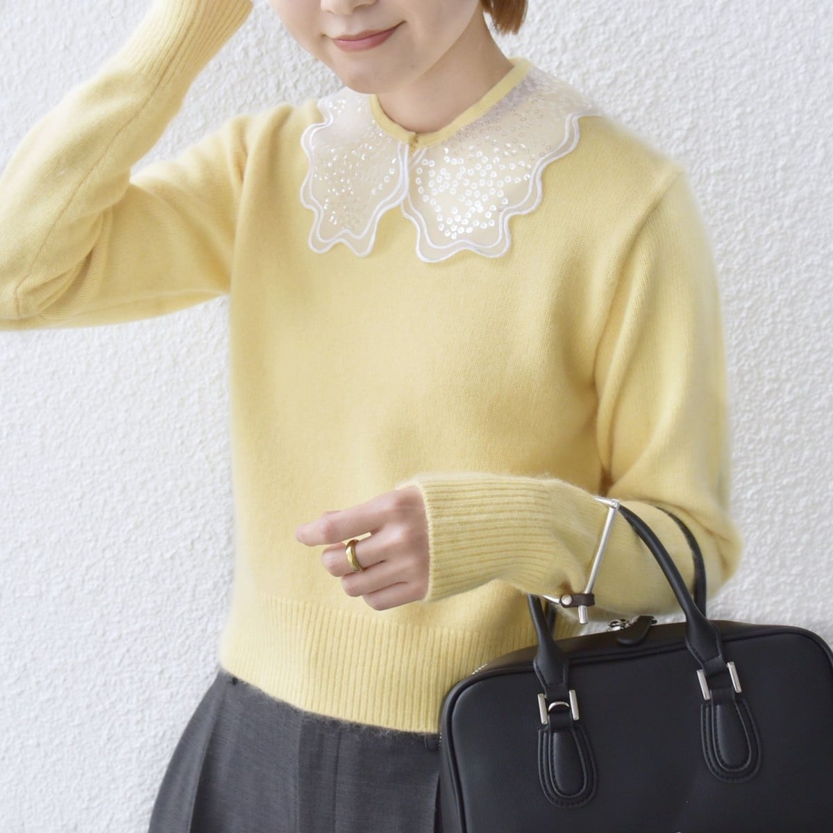 WEB限定】〈手洗い可能〉フラワー 刺繍 デザイン ニット