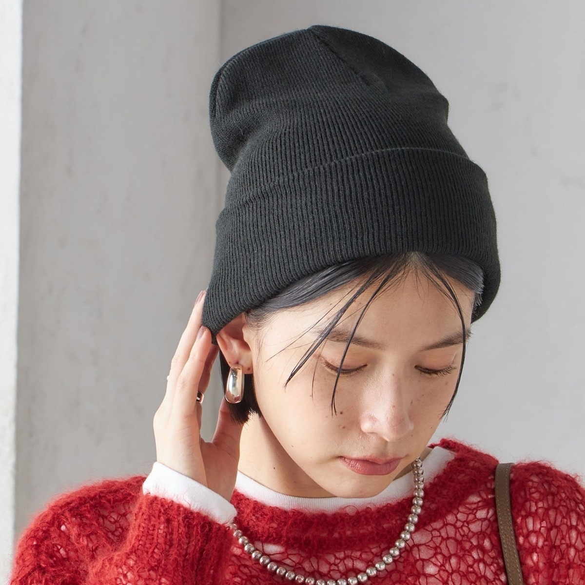 ロゴ 刺しゅう ニット キャップ