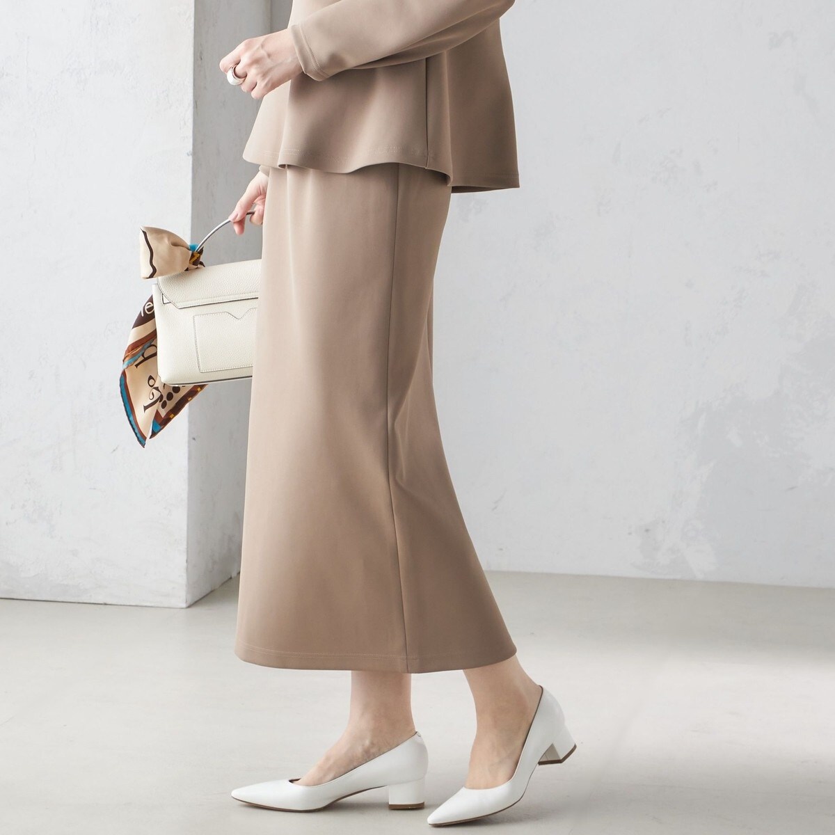 手洗い可能〉ウールライク ポケット タイト スカート | シップス(SHIPS