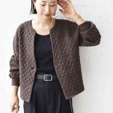 《一部追加予約》【WEB限定】〈手洗い可能〉キルティング ジャカード カーディガン