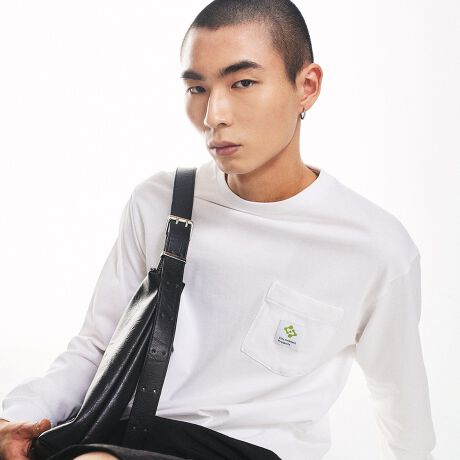 [^ԁF112031461]City Ambient Products̃XNGAS|PbgOX[uTVc()yfޓz炩ȃ^b`łƂñRbgfށBKxȌiɒfފɎdオĂ܂ByfUC/X^COz|PbgCity Ambient Products̃uhSzuAfUCANZgɁBx[VbNȃTCYȂ̂ŁAʔNg}X^[s[XȃACeƂēWJĂ܂BVvȃfUCȂꖇŃT}ɂȂ܂BJ[LxȃV[gX[uTVĉpӂ܂Bi:112-13-1020[TCgɂ(nCt/-)ł̕iԕ\LƂȂ܂ByCity Ambient ProductsziVeB ArGg v_NcjSHIPSĂV[xyCity Ambient ProductsziVeB ArGg v_NcjBUrban / Revival / Culture ɁAE𒴂Rȕ\ǋBt@bV邷ׂĂ̐lBɌj[X^_[hBuAmbientvƂ́Au͂́vu͂vuӂʂ́vȂǂ̈ӖAdqy1WƂāuy/Ambient MusicvƂĂgĂ܂ByCity Ambient Productsz󂷂ƁqssirƂȂA̓ssɗnރv_NgĂĂ܂ByӎzipׂɁAAeV^OEl[KmF̏Ap͂舵BBeɂ̓p\REX}[gtHȂǂ̉{ɂāAۂ̐FƈقȂČꍇ܂B@i̐F͏iP̂ŎBe摜QƂB摜̏i̓TvłB@ۂ̏iƎdlAHATCY኱قȂꍇ܂B