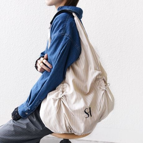 [^ԁF310001239]\25SS\X^CÕ|CgɂȂeʂ̃XgCvobO{[̂MU[fUC|Cg̃obOBOɕthXgŃMU[𒲐łAXтɂčN炵{fUCɂĂ̂߂łBXgCv̑u₩ȐnŊÂۂɂȂ߂AIɎgp炪܂AlۂĂ܂BnhɍgpƂŎ₷A|PbgtȂ̂Ŏp₢킹iԁF310-00-1239Y󋵂ɂX܂ɂĔ̔ꍇ܂Bnh͑fނ̓AoN򉻂܂̂ŗ\߂ӂB̓ꏊ⍂ɂȂꏊł̕ۊǂ͔ĂBBeɂ菤i̐FقȂČꍇ܂BîF́AB摜QlɂĂBipׂɁAAeV^OKmF̏Ap͂舵B摜̏i̓TvłB ۂ̏iƎdlAHATCY኱قȂꍇ܂B