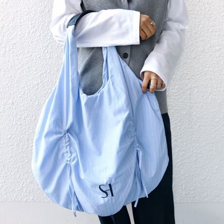 [^ԁF310001239]\25SS\X^CÕ|CgɂȂeʂ̃XgCvobO{[̂MU[fUC|Cg̃obOBOɕthXgŃMU[𒲐łAXтɂčN炵{fUCɂĂ̂߂łBXgCv̑u₩ȐnŊÂۂɂȂ߂AIɎgp炪܂AlۂĂ܂BnhɍgpƂŎ₷A|PbgtȂ̂Ŏp₢킹iԁF310-00-1239Y󋵂ɂX܂ɂĔ̔ꍇ܂Bnh͑fނ̓AoN򉻂܂̂ŗ\߂ӂB̓ꏊ⍂ɂȂꏊł̕ۊǂ͔ĂBBeɂ菤i̐FقȂČꍇ܂BîF́AB摜QlɂĂBipׂɁAAeV^OKmF̏Ap͂舵B摜̏i̓TvłB ۂ̏iƎdlAHATCY኱قȂꍇ܂B