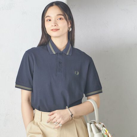 [^ԁF312312896]\25SS\FRED PERRỸCMXfuM2v|VcSHIPSʒJ[ɂēoIfUCghɍEȂANVJȃs[Xō\tbhy[̒ƂȂuReissues(CV[)vRNVBuha60Nȏɓn肳܂܂ȃTuJ`[V[ɓoꂷuh̃A[JCo_Ƃs[XCibvĂ܂B̒1960NɃfUCꂽA݂Ƒ̃VOC̃A[JCfSINGLE TIPPED FP SHIRThM2hASHIPSʒJ[ɂēWJBfރVOj`[łRbg̎qfނgpM[tBbgBCMXPOLÕJ[ʒô͍ł͂B󏭐̍iƂȂĂAMENSƋʂł̃fʒBWOMENSłMENSł͓WJȂ36TCYʒBĒ₷tBbgɂȂĂ܂BM2 - tbhy[VcNVbNM12̔W^ŁA݂ƑɃVOCB1960NɃfUCꂽA[JCߔNĔA𐋂COh̃|VcłB₢킹iԁF312-31-2896MENSiԂ܂ySHIPSʒzFRED PERRY: CMX M2 VOC |VciiԁF112-21-0263jyFRED PERRYzitbhy[j̑ȖejXvC[utfbNEWEy[vn݂uFRED PERRYv(tbhEy[)Bꗬ̃ejXvC[ƂĔF߂ĂłȂAɂ̟X^CxXghbT[ƂĂF߂Ă܂Bތɂ̓XEFbgohiXgohj̊JAނ̈̃tbhy[̖ăX^[gAɃVcJn܂BĐɃECuh狖𓾂ɂp錎j̃}[NaA1952NhŁutbhy[X|[cEFAЁvݗB1960Nɂ́A݂ɃCꂽ|Vc̃hXg[gt@bV̎łubYvƌĂ΂ҒB̊Ԃő嗬sB̗s͏uԂɐEւƔMAuFRED PERRYv̖Lɂ܂B-------------------------------------ň݁FԐLkFL F򊴁F􂢁F -------------------------------------yTCYzfpTCY̓Tvׁ̈Au38vTCYƂȂĂ܂B\߂ӂBۂ̏íu36vTCYƂȂ܂B@͍̐\mFBTvƏĩTCŸႢ͈ȉ̒ʂɂȂ܂By36TCY  / 38TCYzF68cm / 69cmgF47cm / 49.5cmŏF21.5cm / 22.5cmBeɂ菤i̐FقȂČꍇ܂BîF́AB摜QlɂĂBipׂɁAAeV^OKmF̏Ap͂舵B摜̏i̓TvłB ۂ̏iƎdlAHATCY኱قȂꍇ܂B