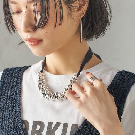 [^ԁF319200435]{[Ƃŕ҂ݍ܂ꂽA{[gbvIȃfUCBe[vdl|CgBAWłX^CɂȂ܂BIP[WX^CɂAVvTVcX^CɃ|CgƂč킹Ē̂fGłB₢킹iԁF319-20-0435yin moodz2018NɃX^[gB̎X́hCŁhlXȃX^Cyސl֌ẴuhBuAN[Yɍ킹îACevin mood̃ACeMIX邱ƂɂAAN[YłȂ؂̂X^CڎwĂ܂B悢ʊAghƃfUC̃VbN킹WG[BfUC̍̑啔uhňт邱ƂɂAߏȍ݌ɂ邱ƂȂA̓͂₷iтĂ܂BipׂɁAAeV^OKmF̏Ap͂舵B