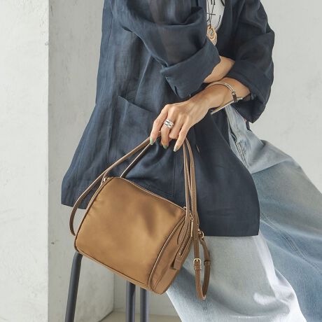 [^ԁF310012823]\25SS\V[YD]BEAURE L[u^̃Lb`[ȃfUC̃{XgobOoIfUCו̏oꂪ₷傫ڂȃWbvłBV_[͎O\łB₢킹iԁF310-01-2823yBEAUREzijBeauc@RealisercBEAUREĂ̂̓x[VbNƃghꂽVѐŜfUCB炩̃IWiU[ACRBVvŒ̂ƁAVƂ̏o؂ɁARZvgɂuhłB̐iɎgpĂfނ́AC⊾JȂǂɂ鐅ʂɂFAFڂ肷\܂̂ŁAFWFn̗mƂ̑gݍ킹͂ӂBfނɍPApiłĂBGꂽ͉AŊĂBۑ鎞́Ax̍ꏊĂB̐i͓Ɠȕo߂ɓȉH{Ă܂BׂLY≘AF͂͐i{̂̂ł̂łBBeɂ菤i̐FقȂČꍇ܂BîF́AB摜QlɂĂBipׂɁAAeV^OKmF̏Ap͂舵B摜̏i̓TvłB ۂ̏iƎdlAHATCY኱قȂꍇ܂B