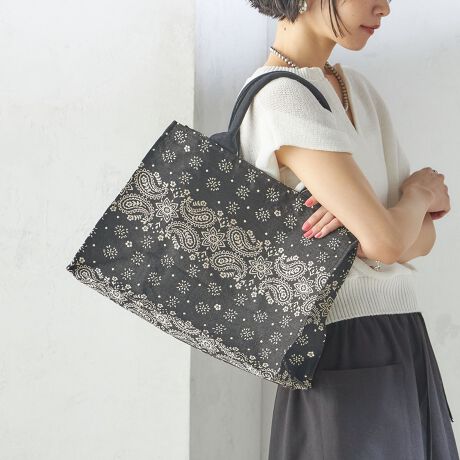 [^ԁF310030542]\25SS\yBINDUz̃CČ`Ao_ĩWJ[hnō쐬SHIPSłɓȂg[gobOłBEGX^̃o_iubNx[Xŕ\t@ubNBlC̃ubNg[gX[^łBƂ}`A[ʂÂ|CgB₢킹iԁF310-03-0542V[Y܂BySHIPSʒzBINDU:WJ[h o_i c^ X[ g[g obOiiԁF310-03-0543jyBINDUzgCoA[g`[tɂIWiOtBbNɂAЃvgɂfUCiWJGoodsS̑uhBBeɂ菤i̐FقȂČꍇ܂BîF́AB摜QlɂĂBipׂɁAAeV^OKmF̏Ap͂舵B摜̏i̓TvłB ۂ̏iƎdlAHATCY኱قȂꍇ܂B