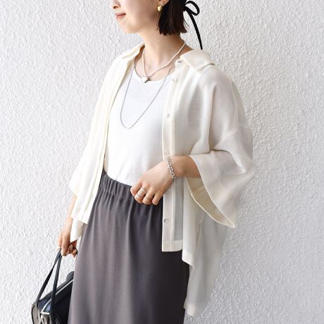 [^ԁF311530018]\25SS\ǂ̊px݂ĂT}ɂȂrbOVcfUClCNȃVA[bVfނgpAܕ̃rbOVcB傫߂݂̋ƃtgɎ{肰Ȃ^bNAVvȂꂽۂo܂BOő_ɍ䂪Ay₩ȃVGbg𐶂ݏoǍ^Jo[fUCBTCh̐[߃XbǵA{g̃|PbgɎ₷p˔Ă܂BfރlCNȃ|GXebVfނgpBⒷ̈قȂ@ۂa̎ŁA{̃lɋ߂i`ȕČ܂By₩ŒʋCAẲHDƂčœKȒSnBVɂȂɂfނ̂߁AobOɎ[ĂCyɎ^ׂ֗ȈꖇłBR[fBl[gT߂ȃVA[VćATVc^Ngbv̏ɂƉHD邾ŁAȂꂽC[hX^CBJWAɂꂢ߂ɂ}b`AIIt킸􂵂܂BVɂȂɂės₨oɂ łƉHDāAẴ[h[uɌȂ\ACełB₢킹iԁF311-53-0018-------------------------------------ň݁FLkFLFL򊴁F􂢁F-------------------------------------p̍ۂ́AobOANZT[A\ʂ̑eւ̈|ɏ\ɂӂBߓxȗ͂▀CƁADڂ̊EAn̎C؂jAn̕ό`܂̂ŏ\ɂӂBBeɂ菤i̐FقȂČꍇ܂BîF́AB摜QlɂĂBipׂɁAAeV^OKmF̏Ap͂舵B摜̏i̓TvłB ۂ̏iƎdlAHATCY኱قȂꍇ܂B