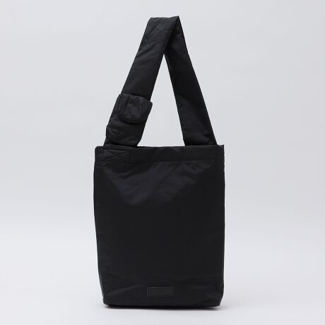 [^ԁF118470050]BAICYCLON by bagjack̃V_[obOyfUCzCh̃V_[Ō|ŎgpłobOBXgbvɂ̓CtH⌮[ł|[`tB10Z`̃}`Aɂ̓|PbgڂA@\̍͂łByBAICYCLON by bagjack/oCVN oC obOWbNzẼvbZW[ׂ̈̃hCc̃JX^baguhubagjackv ̃ZJhCuBAICYCLONvBfUCi[́uPeter Brunsbergv̓x̕ǕO܂œhCc̍oGc̗{wZŃṽoG_T[ɂȂׂ PɂAx̕ǕAbZW[ƂĂ̎dJnBƒԂׂ̈ɐ삵JX^obO̕]L܂H[ݗBȂfނgpĂAṽbZW[̎gpɑς鋭ƊShmۂƂNwAƎ̃NCbN[XVXe bZW[ƊEAt@bVƊE]𓾂ĂAߔN̓bZW[obÔ݂Ȃ炸AhCcRꕔ̑AnEbhf̏Jɂ̏LĂByӎzipׂɁAAeV^OEl[KmF̏Ap͂舵BBeɂ̓p\REX}[gtHȂǂ̉{ɂāAۂ̐FƈقȂČꍇ܂B@i̐F͏iP̂ŎBe摜QƂB