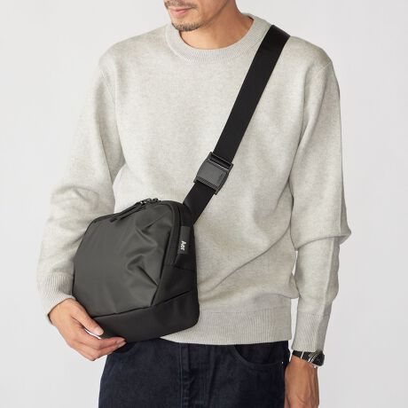 [^ԁF118400068]s̐lCւAer^fUCʒTECH SLING̓oyfUCzVbvXƂAerł͏ƂȂʒiWJB̒ł^fUCdグCCɂ͂ȂfUCʒBgɂ҂ȂX^COɃ}b`ꂽfUCƂȂĂ܂BECORDURA(R)̐ngpBEtg͖hɗDꂽiC̃R[eBOt@ubNEv~Â郊bvXgbviC̃CjOE\tgȗnt̃pbh^ubgp|PbgE@\IɎ[\ȓ|PbgEgbvɏp̃NCbNANZX|PbgENCbNANV\Fidlock(R)}OlbgobNE݂͂₷gbvnhLengthF22 cmWidth:F31 cmDepthF7.5 cmWeightF420 gyAerziGA[jTtVXRxCGA_2014NɐݗBssɂj[Y𖞂ϋv̂鍂ĩobOANZT[n邱ƂڎwĂ܂B_ŋ@\IȃobORNV͓Xς䂭sssvtFbViAAX[gAgx[ɌăfUCĂ܂ByӎzipׂɁAAeV^OEl[KmF̏Ap͂舵BBeɂ̓p\REX}[gtHȂǂ̉{ɂāAۂ̐FƈقȂČꍇ܂B@i̐F͏iP̂ŎBe摜QƂB摜̏i̓TvłB@ۂ̏iƎdlAHATCY኱قȂꍇ܂B