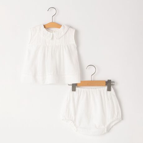 [^ԁF512800151]@ׂȃ[Xƃs^bNAK[[ȃZbgp[XyfޓzȔł炩fފAG߂ły₩ȒSn̈ꒅBŜɎ{ꂽhbg̎hJA͂̂ЂƂłByfUCzӂLVGbgA_炩͋CoĂ܂B`jbNuEX̋ɂ́A[Xƃs^bN炢A̎q炵ځOǂłp\ȃo[VufUCłByX^CO/V[zꖇł͂AJ[fBK̃Ci[ƂĂMU[݂|CgɂȂ肨߂łBgbvXƃ{ǵAꂼPiłg邽߁ALR[fBl[gył܂ByΏۃJeS[Fxr[/BABYzyӎzipׂɁAAeV^OEl[KmF̏Ap͂舵BBeɂ̓p\REX}[gtHȂǂ̉{ɂāAۂ̐FƈقȂČꍇ܂B@i̐F͏iP̂ŎBe摜QƂB