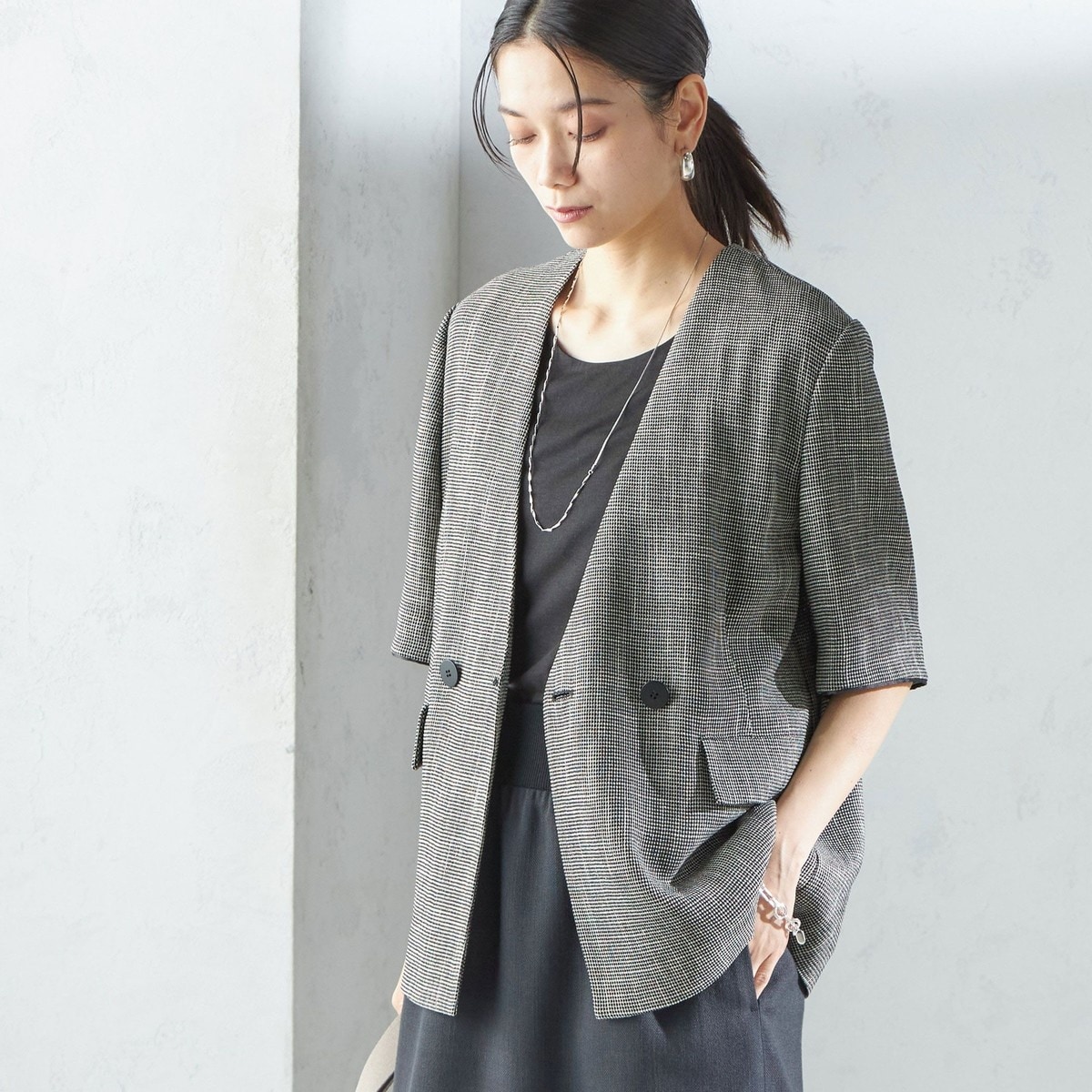 セレモニー対応可〉ダブルクロス ノーカラー ジャケット 24SS