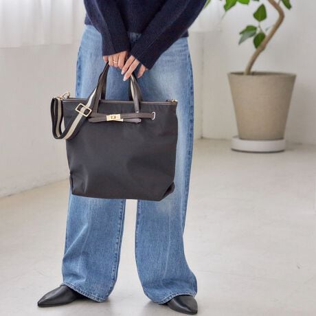 [^ԁF310001282]\25AW\2WAYdl̖\A4g[gobOK萔ʂɒBAߐ؂ƂȂ܂A4TCY[łAʋ΁Eʊwɂ􂷂pQ̃g[gobOBC̃V_[e[vǂJWAȕ͋CvXÂۂɁBO\ȃV_[Xgbvt2WAYdlŁA莝ł|łV[ɉĎg\BfUC̃ANZgɂȂĂtg̃xg`[tiYAƊoĂ܂BוłS̗eʂŁAsɂ߂łV[Y܂Bp[e[V C e[v obOiiԁF310-00-1296jY󋵂ɂX܂ɂĔ̔ꍇ܂BBeɂ菤i̐FقȂČꍇ܂BîF́AB摜QlɂĂBipׂɁAAeV^OKmF̏Ap͂舵B摜̏i̓TvłB ۂ̏iƎdlAHATCY኱قȂꍇ܂B