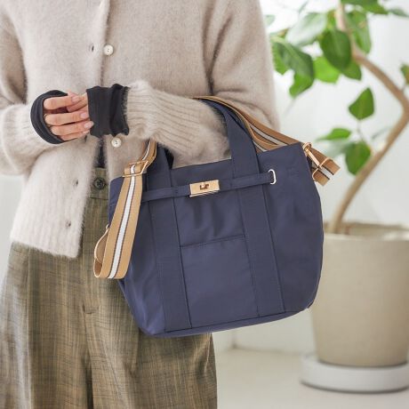 [^ԁF310001296]\25AW\fC[gɂ傤ǂTCỸV_[g[gobOוX}[gɎ^ׂAp[e[Vt̃Ce[vobOBɂ͎d؂肪AzEX}zE|[`Ȃǂ𐮗Ȃ[ł݌vŁAo₷gQłBTCY̓RpNgȂKvȂ̂͂邿傤Ǘǂ́BV_[͎O\ŁA莝ł΂ߊ|łV[ɍ킹ăAWł܂BIEIt킸g₷Âoʋ΁EʊwɂtBbg閜\obOłBV[Y܂BC e[v V_[t A4 g[giiԁF310-00-1282jY󋵂ɂX܂ɂĔ̔ꍇ܂BBeɂ菤i̐FقȂČꍇ܂BîF́AB摜QlɂĂBipׂɁAAeV^OKmF̏Ap͂舵B摜̏i̓TvłB ۂ̏iƎdlAHATCY኱قȂꍇ܂B