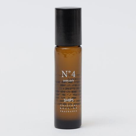 [^ԁF110900107]SHIPS DRESS IWĩ[ItOXfBt[U[⃋[~XgɉāA[I^CṽtOXoBSHIPŜXł݂̐̂u₩ȍłB|Pbgɂ܂RpNgTCYȂ̂ŁAOołyɂy݂܂BN4iMEN'S DRESS)肰ȂX}[gȈۂ̒ɖLȕe͂鉸₩ȍ聃Ebhق̂ɃXpCV[ȃuhޗFBay laurelA TurmericA SageA JuniperberryA RosewoodA CedarwoodyӎzϕiƂĂ̕iA܂tbVȍy݂߂ɁAJ3NAJ͔Nڈɂ߂ɂgpBϕiƂシׂĂ̈̕Sۏ؂̂ł͂܂B@gpɂ̓pb`eXgsAɍȂ͂Ɏgp𒆎~A畆Ȑ㓙ɂkBipׂɁAAeV^OKmF̏Ap͂舵BBeɂ̓p\REX}[gtHȂǂ̉{ɂāAۂ̐FƈقȂČꍇ܂B@i̐F͏iP̂ŎBe摜QƂB