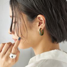樹脂 フープ イヤリング M