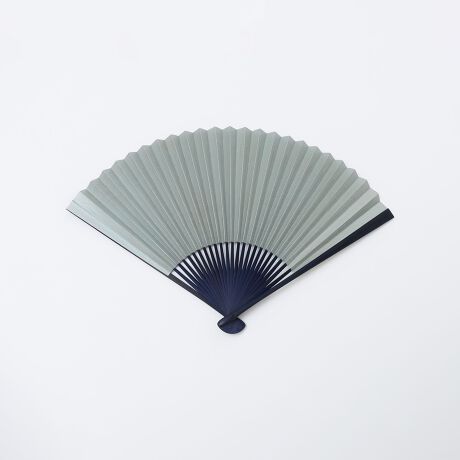 [^ԁF118920123]SHIPS DRESSʒ {e̐̉₩ȐF̐qłByfUCEdlETCYzSHIPSʒŐFN₩Ȗn̐q𐧍삢܂Bq́A|HĐq̍uvAq̎̕unvHA܂ڂtuʍvAƐʂgݍ킹udグƁvɑʂ܂Bۂ̐H́udオ܂łɔ\ El̎ʂvƌقǍׂAAGttAA܎tAttȂǁA20]̐El̕Ƃōs܂B{e̐łׂ͂̂Ăn̐El̎Ƃōsōi̋q肠Ă܂BԂ̗nAnɂ͊`ảHs[݂̂Ɠ̐FƑϋvĂ܂BdԂ̒ItBXȂǁAX̐̒ŐqƂŁA͂GKgɔAj͂X}[gɃZX悭AgołACełBq𒷎RcEJ߂̂Ƃ͒|̕ŁA͐̕GȂ悤ɁBEgpȂƂ̓VƂ̗ւ͂߂ĂBV͂߂ĂƂŗv܂Aq̌^hƓɁA|̔߂܂BTCY̒́AViq̐jniԉ̕j܂ł̒łBVvi̎x_ƂȂ镔j܂ł͒Ԃ7.5i22.5cmjłBTCÝ̕AJƂ̐e悩Е̐e܂ł̒łBy{e̐znƂ͕6Ni1823NjƂjƓ`鋞q𐻍삷{e̐Ba34NA̍cq̍ۂɂ́Aj̐[ĂV܂łByӎzipׂɁAAeV^OEl[KmF̏Ap͂舵BBeɂ̓p\REX}[gtHȂǂ̉{ɂāAۂ̐FƈقȂČꍇ܂Bi̐F͏iP̂ŎBe摜QƂB摜̏i̓TvłBۂ̏iƎdlAHATCY኱قȂꍇ܂B