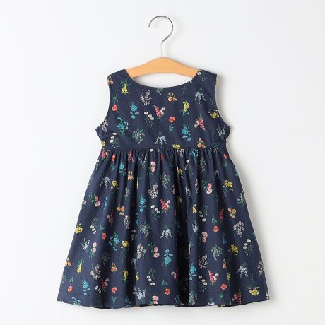 [^ԁF514530107]SHIPS KIDSIWĩt[eLX^Cgps[Xyfށz̃Rbgu[hgpĂ̂ŁAĂłKȒSnB12ނ̐FƂǂ̂Ԃ@ׂɕ`ꂽA؂₩ȈꖇłByfUCzEGXg͂⍂߂ɐݒ肵Ag͂ƂVGbgɎdグ܂BMU[ՂꂽXJ[gAтɗhĂql̉炵o܂BOǂłĂ2WAYdlŁAVlbNɂ͂ݖt炢܂B[ntȂ̂ŁAꖇłSĒp܂B֗ȗe|PbgtByX^CO/V[ztH͉HDƍ킹āAĂ͈ꖇłƒĂׁAOV[Y􂵂܂Big͂AoƂĂ߂łIyΏۃJeS[Fxr[/BABYzyӎzipׂɁAAeV^OEl[KmF̏Ap͂舵BBeɂ̓p\REX}[gtHȂǂ̉{ɂāAۂ̐FƈقȂČꍇ܂B@i̐F͏iP̂ŎBe摜QƂB