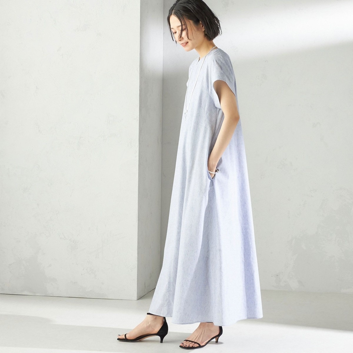 美品SHIPSシップスきれい色エアリーローンウエストポイントワンピース♪ SHIPS（シップス）の「〈手洗い可能〉エアリーローンウエスト