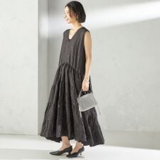 TORRAZZO DONNA:〈手洗い可能〉ティアード ノースリーブ ワンピース