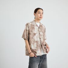 City Ambient Products: オープンカラー ウォール プリント シャツ