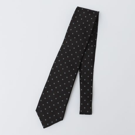 [^ԁF118200315]SHIPS DRESS Be[WA[JCuV[Y iȃt[RIȃlN^Cyfޓ/fUCzVN100%̃lN^CłBׂȃt[RSʂɂꂽfUCB򊴂͗}߂ɂȂĂA@ׂȃw{[̐D肪V][ɃANZg^܂BlN^Cʂ̖D킹̂܂D͎DŎdグĂ܂ByX^COzx[VbNȃX[cX^CɂЍ킹ĂlN^CłBƂñlN^CȂ̂ŁAт̃X[c͂łTL\j[nȂǂ̏H~炵X[cƂ̑lCr[uU[Ȃǂɂ킹ĂƂł閜\ȃlN^CłByӎzuݎv́A匕̗ɂ鎅̂ƂŁAlN^CԍہA̎Ƃŗ͂𕪎UADƃlN^Ĉ̐n̔jh܂Bɓ荞ł邱Ƃ܂BBipׂɁAAeV^OEl[KmF̏Ap͂舵BBeɂ̓p\REX}[gtHȂǂ̉{ɂāAۂ̐FƈقȂČꍇ܂Bi̐F͏iP̂ŎBe摜QƂB摜̏i̓TvłBۂ̏iƎdlAHATCY኱قȂꍇ܂B