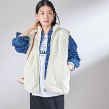 《予約》【一部WEB限定 / SHIPS別注】Champion:〈洗濯機可能〉フリース ベスト