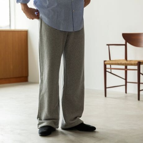 [^ԁF113150722]ChVGbg̃LCڂȃXEFbgpcyfޓzRbgƃE[g悢̐ngpB[v17.5}CNE[ґɎgpAƋC܂܂悤ɕ҂ݗĂĂ܂BтɂăE[uh邱ƂŁAyA炩AȂ߂炩˔ɎdグĂ܂ByfUCz肩琞ɂăXgƗ悤ȃChȃXg[gVGbgBׂ̐▭ȃVGbgŁAXEFbgȂYȈۂɎdオĂ܂Bɂ͕RĂAVGbg̕ωyŒ܂ByX^COzXEFbgpcłȂǂiȕ͋CY1BgbvX̓Vc̃LCڂȃACeAU[V[YŒ߂̂XXłByӎzipׂɁAAeV^OEl[KmF̏Ap͂舵BBeɂ̓p\REX}[gtHȂǂ̉{ɂāAۂ̐FƈقȂČꍇ܂B@i̐F͏iP̂ŎBe摜QƂB摜̏i̓TvłB@ۂ̏iƎdlAHATCY኱قȂꍇ܂B