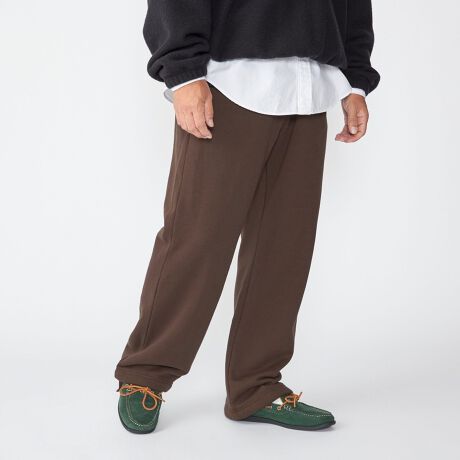 [^ԁF113150722]ChVGbg̃LCڂȃXEFbgpcyfޓzRbgƃE[g悢̐ngpB[v17.5}CNE[ґɎgpAƋC܂܂悤ɕ҂ݗĂĂ܂BтɂăE[uh邱ƂŁAyA炩AȂ߂炩˔ɎdグĂ܂ByfUCz肩琞ɂăXgƗ悤ȃChȃXg[gVGbgBׂ̐▭ȃVGbgŁAXEFbgȂYȈۂɎdオĂ܂Bɂ͕RĂAVGbg̕ωyŒ܂ByX^COzXEFbgpcłȂǂiȕ͋CY1BgbvX̓Vc̃LCڂȃACeAU[V[YŒ߂̂XXłByӎzipׂɁAAeV^OEl[KmF̏Ap͂舵BBeɂ̓p\REX}[gtHȂǂ̉{ɂāAۂ̐FƈقȂČꍇ܂B@i̐F͏iP̂ŎBe摜QƂB摜̏i̓TvłB@ۂ̏iƎdlAHATCY኱قȂꍇ܂B