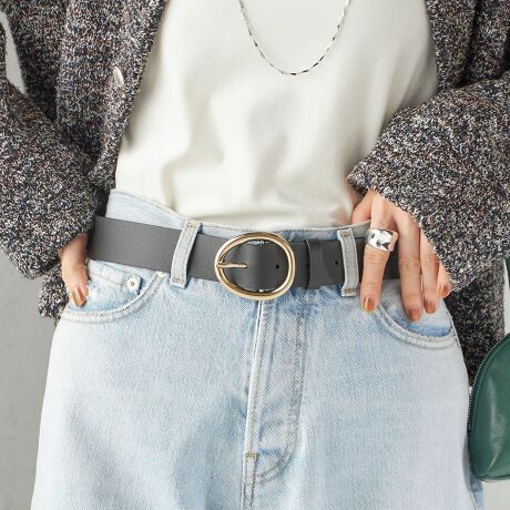 [^ԁF318100126]\25AW\ƂS[h̃bL炵EhobÑxgBLC߂ɂAJWAɂg₷悢fUCłB₢킹iԁF318-10-0126yLEFIJEzitBGjutBGv̓AhACɖʂC^ÅX Pascara ō郌U[ObYuhBuĥ̓X^[g΂肾AI[i[Maurizio Cetrullo͒NɓnăC^AU[ObYƊȆŊ􂵃nCGhuh̐iɂgo𑽂Ă܂BMade in Italy Ƃꗬ̏̍^ɂӂ킵̂o߂ɂ͌ł̑fޑI肪KvsłBMaurizio͑̃fUCi[ƎdĂŁAlXȗvfIĂ{Ă܂B2007NɎg̃t@Ng[𗧂グARNV𐻍삷ɂ Maurizio͂̍oƂɃ}eAłȂfUCɂn߂܂BNVbNłȂǂ_ȃeCXgA@ׂȃC^ANtg}VbvČIꂽ}eAZAނɂnグȂU[ObYuhuLEFIJEva Made in Italy ɂӂ킵i}[PbgɑoĂ܂BBeɂ菤i̐FقȂČꍇ܂BîF́AB摜QlɂĂBipׂɁAAeV^OKmF̏Ap͂舵B摜̏i̓TvłB ۂ̏iƎdlAHATCY኱قȂꍇ܂B