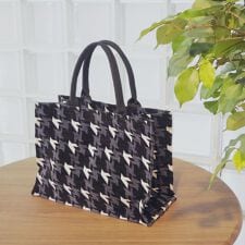 《予約》【SHIPS別注】BINDU:ハウンドトゥース ジャカード バッグ