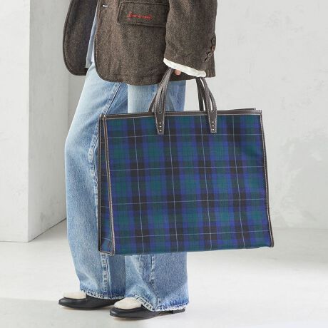 [^ԁF310001274]\25AW\u50th ANNIVERSARY ITEMv50NLOAXyVȕʒACepӂ܂Buh̃VOl`[fhTANKhɁAnEX^[^hSHIPShZʒACeoBCiY^[^̑ɏ㎿ȃANZgYAV[ɊYobOłBʒ|Cg`̓uh̃VOl`[fhTANKĥ܂܂ɁAn͂̊̂߂ɈꂩDAƃnh̃U[̓CĈ̂ʒnɍ̂I肵ʂȃRrl[VɂȂ܂B₢킹iԁF310-00-1274V[Y܂BySHIPSʒzA VACATION: 50th ANNIV BREAD MiiԁF310-00-1275jyA VACATIONziA@P[VjuA @P[VvUNITED ARROWŠANZT[oC[ł鐁юɂobOuh2018NH~X^[gBɂƂĎg肪ǂ@\TCYȂAU؂ƃfBe[gďIɃobOdグĂ܂Bn̐Eli{̃NIeB[́AmfUC悤ȖzȃACfBAiɎdグĂ܂BBeɂ菤i̐FقȂČꍇ܂BîF́AB摜QlɂĂBipׂɁAAeV^OKmF̏Ap͂舵B摜̏i̓TvłB ۂ̏iƎdlAHATCY኱قȂꍇ܂B