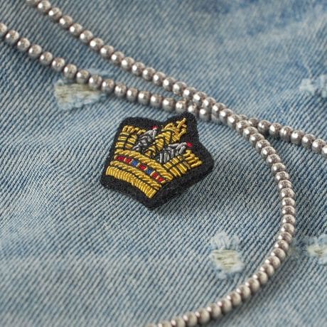 [^ԁF319600038]\25AW\u50th ANNIVERSARY ITEMv50NLOAXyVȕʒACepӂ܂BfUCSHIPS̃C[WɂuAJ[}[NvƓ`Ɖi\uvbyɂ܂B̃fUC40N̍ۂWOMENSō쐬by؂Ă܂B[gpXyVȎdlő݊܂BANZT[oŃ|CgɎgĂ܂BWPbgɂ͂AlXȃgbvXAobOȂǂ̏ɂĂ킢fUCBfUCWĴŁAtĂ̂߂łBTCY01ijFc~2.6cm~3.3cm02iAJ[jFc~3.5cm~3.1cm₢킹iԁF319-60-0038V[Y܂50th ANNIV GuC_[ byiiԁF319-60-0036j50th ANNIV SH S byiiԁF319-60-0037j̐iɎgpĂśAɃfP[głBĺA畆ւ̈ɂPKɌq댯܂̂ŁA\ɂӂBBeɂ菤i̐FقȂČꍇ܂BîF́AB摜QlɂĂBipׂɁAAeV^OKmF̏Ap͂舵B摜̏i̓TvłB ۂ̏iƎdlAHATCY኱قȂꍇ܂B