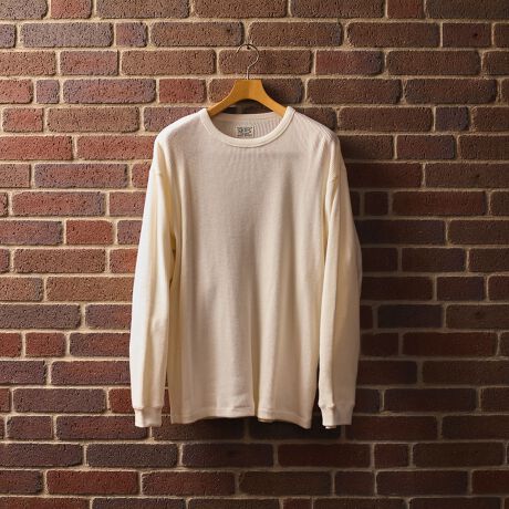 [^ԁF112060044]hSHIPS AUTHENTICh1ŒpłT[}ׂ܂Iyfޓz悭̃RbgT[}ngpBA_[IȎdオɂȂȂ▭ȌłByfUCzꖇƂėlɂȂKxȂƂ̂TCWOBLтĂ炵ȂȃlbN̑ΉƂāA̓IȃlbNp^[ƃtCXoC_[dlɂȂǍו܂ōS肪l܂Ă܂BySHIPS AUTHENTICziVbvX I[ZeBbNjAJgbhA[NA~^[AAEghAVbvX̌Iȉ߂ŒĂSHIPS AUTHENTICBɍEȂՓIȃfUCx[Xɂ̂Â̔wiiɂA{iIȃACeWJByӎzipׂɁAAeV^OEl[KmF̏Ap͂舵BBeɂ̓p\REX}[gtHȂǂ̉{ɂāAۂ̐FƈقȂČꍇ܂B@i̐F͏iP̂ŎBe摜QƂB摜̏i̓TvłB@ۂ̏iƎdlAHATCY኱قȂꍇ܂B