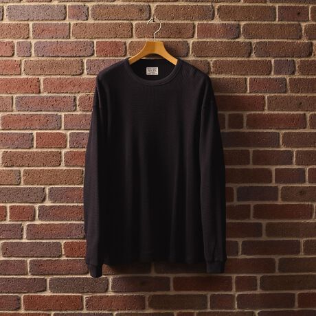 [^ԁF112060044]hSHIPS AUTHENTICh1ŒpłT[}ׂ܂Iyfޓz悭̃RbgT[}ngpBA_[IȎdオɂȂȂ▭ȌłByfUCzꖇƂėlɂȂKxȂƂ̂TCWOBLтĂ炵ȂȃlbN̑ΉƂāA̓IȃlbNp^[ƃtCXoC_[dlɂȂǍו܂ōS肪l܂Ă܂BySHIPS AUTHENTICziVbvX I[ZeBbNjAJgbhA[NA~^[AAEghAVbvX̌Iȉ߂ŒĂSHIPS AUTHENTICBɍEȂՓIȃfUCx[Xɂ̂Â̔wiiɂA{iIȃACeWJByӎzipׂɁAAeV^OEl[KmF̏Ap͂舵BBeɂ̓p\REX}[gtHȂǂ̉{ɂāAۂ̐FƈقȂČꍇ܂B@i̐F͏iP̂ŎBe摜QƂB摜̏i̓TvłB@ۂ̏iƎdlAHATCY኱قȂꍇ܂B