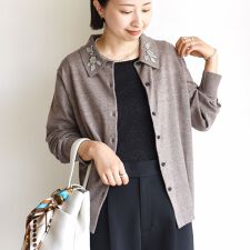 【WEB限定】〈手洗い可能〉ビーズ 刺しゅう 襟付 ニット カーディガン