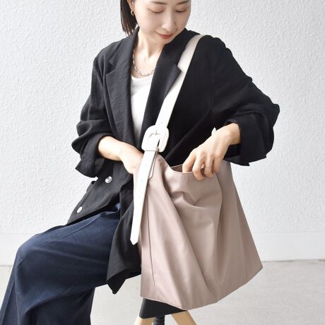 [^ԁF310001425]\25AW\A4TCY[oAyʃobOV_[̃obNfUC|Cg̃g[gobOB}`̂ŁAA4TCYƓ܂B|Pbg4邽߁A[ł܂B|GXefނȂ̂ŌyAV_[̒𒲐Ύ΂߂\Bʋ΃obO}U[YobOƂĂ߂ł₢킹iԁF310-00-1425Y󋵂ɂX܂ɂĔ̔ꍇ܂Bߓxȗ͂▀CƁADڂ̊EAn̎C؂jAn̕ό`܂̂ŏ\ɂӂBfނ̓AoN򉻂܂Bdl̗LɊւ炸AoN򉻂͐is܂B炩߂BBeɂ菤i̐FقȂČꍇ܂BîF́AB摜QlɂĂBipׂɁAAeV^OKmF̏Ap͂舵B摜̏i̓TvłB ۂ̏iƎdlAHATCY኱قȂꍇ܂B