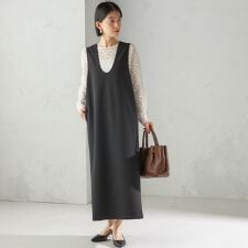 〈吸水速乾 / 手洗い可能〉アジャスト ボタン ジャンパー スカート