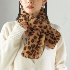 シップス(SHIPS)の〈手洗い可能〉フェイク ファー マフラー