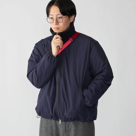 [^ԁF114070059]@\@ۂ̃T[CggpۉQWEB蒆ȃWPbgyfޓzۉɗDꂽ|GXe@ۂTHERMOLITE(R)fނgpBĂɂAKȒgRg[Ă܂ByfUC/X^COzKxȃ[YVGbgœȃCi[ƍ킹ĂȂAbNXĒp\BT[CgȂł͂̂ȑfފɉāAS̑Aujbg̃X^hlbNŕۉmہB~̖hƂĊ􂷂邱ƊԈႢȂȈꒅɎdオĂ܂BTHERMOLITE(R)Ƃ͌yʁAۉAʋCAϐ˔@\@ہB@ۂ̒S󓴂ɂȂĂAȂyÂ甭M𓦂L[vAC̑woƂŕۉۂByӎzY󋵂ɂX܂ɂĔ̔ꍇ܂BipׂɁAAeV^OEl[KmF̏Ap͂舵BBeɂ̓p\REX}[gtHȂǂ̉{ɂāAۂ̐FƈقȂČꍇ܂B@i̐F͏iP̂ŎBe摜QƂB摜̏i̓TvłB@ۂ̏iƎdlAHATCY኱قȂꍇ܂B