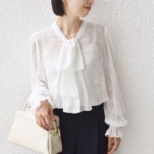 【SHIPS別注】troisiemeCHACO: 〈手洗い可能〉2WAY シアー タイ ブラウス（セ