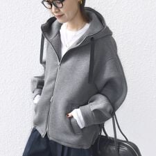 シップス(SHIPS)の《予約》【WEB限定】〈手洗い可能〉ダンボール ダブルジップ フーディー 3