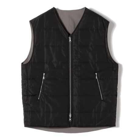 [^ԁF314760026]fUC኱ƂƐVlbNN炵镵͋CłB\Lgʂ̃tg̓N[ȃVo[̋tJt@Xi[gpĂ܂B킹ă|Pbgؚ͉ȃt@Xi[C[W𓝈ꂵĂ܂Bʂ̓m[Xeb`łɎot@Xi[BAhbgŗ߂dlłBe|Pbg͋ʉɉBhbgd񂾁AŜɃXbLƂڂɎdグĂ܂B\ɃJWA̒YߊAɕ\Ɨ̌|̃C[WςfUĈ߁ACR[fBl[gɂĂǂ瑤łp\łBfޕ\50fj[̃|GXe^t^łBy_炩}bgȎɍ܂B̑fނɔ̃^10cm`̃LeBOH{Ă܂Bɂ̓Rbg^b`̃TCN|GXe^CvC^[gpĂ܂BR[fBl[gACeIɂ̓W[Y`mȂǂ̃pc킹肭̂͂łAYߑfނgpĂƂ͂JWAȃACeȂ̂ŁAXJ[gɍ킹ĂƏ炵YɒĂ܂BCi[ɃUbNƂ҂ݒñjbg킹A\ʊF̃RgXgŗVł炤ƑfGƎv܂B₢킹iԁF314-76-0026ySHIPS Primary Navy Labelz(VbvX vC}[ lCr[ [x)l̊XAŐ܂ꂽSHIPS̃hX_EEJWAX^CAgfBViX^Cx[XɂȂAݐis`̃x[VbNĂ܂BipׂɁAAeV^OKmF̏Ap͂舵B