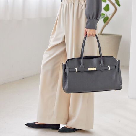 [^ԁF310001420]\25AW\A4ΉŎg₷ ig[gobOMILOSV^̋tobOoBMILOS炵炩ȃV{vƏiȋg͂ŁAIIt킸L􂵂܂Bdɂ҂A4TCYΉŁAוɂeʁBV_[XgbvtŁA|΂ߊ|ł֗2WAYdlłBʒ|Cg`ꂩʒSHIPSACełB₢킹iԁF310-00-1420V[Y܂BMILOS: t xg g[g SiiԁF310-00-1419jyMiloszuh̗ŔAMV̗@~XB~̃B[iX1820NɔꂽŗLȂ̓ȀےB[iX̔nł铇̖OuhɑIт܂BMilos͓IȔ\܂BpIȔAyA^т₷AFAėeՂɔBꂪMilos̊{OłBMilos̓͂̃obN̎lƂłfUCi[łłuhłElȂ̂łBނ炪؂D̍Ƃɔ߁A`ɂčsł厖ȍHƑMilos̃obN͏oオ܂BBeɂ菤i̐FقȂČꍇ܂BîF́AB摜QlɂĂBipׂɁAAeV^OKmF̏Ap͂舵B摜̏i̓TvłB ۂ̏iƎdlAHATCY኱قȂꍇ܂B