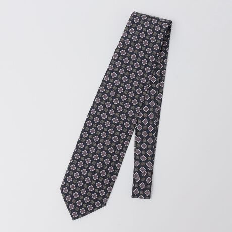 [^ԁF118200274]GALLIA VN KcC R lN^Cyfޓ/fUCzVN100%̃lN^CłBvg̃RŜɔzuꂽNVbNȈۂ̃lN^CBVNȔzFŁANVbNȋĈȂɌIȕ͋C܂Bn̓KcCVNłقǂ悭nRV̂鐶nƂȂĂ܂ByX^COzhX[cEWPbgX^Cɕ\^Ƃɂ߂łBñX[cɍ킹邾ŃX^COɖLȃANZg^邱Ƃł܂B_[Ng[̃X[cEWPbgɍ킹܂Ƃ܂̂X^CO͂A~fBAO[uEnƂ߂̃X[cƍ킹n̂X^COy݂Ƃł܂ByGALLIA (KA)z1958N C^AEFlgB̓ssph@ɂđnƂVc[J[B̗LuhOEM𐿂ȂǁAȐM𓾂Ă܂Bn60N𒴂ȂAnƒnłph@ߍx̃KbGEFl^ɖ{ЂƍH\Made in ItalyɂY𑱂Ă܂Byӎzuݎv́A匕̗ɂ鎅̂ƂŁAlN^CԍہA̎Ƃŗ͂𕪎UADƃlN^Ĉ̐n̔jh܂Bɓ荞ł邱Ƃ܂BBipׂɁAAeV^OEl[KmF̏Ap͂舵BBeɂ̓p\REX}[gtHȂǂ̉{ɂāAۂ̐FƈقȂČꍇ܂Bi̐F͏iP̂ŎBe摜QƂB摜̏i̓TvłBۂ̏iƎdlAHATCY኱قȂꍇ܂B