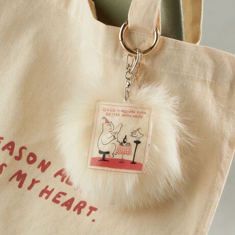 [^ԁF310970008]\25AW\CXg[^[Shiomi WadaSHIPS̃XyVR{ACeoIfUCShiomi Wada̓ӂƂAj}`[tA~AzffVN}''`CXAzf[Az1R}`3ނ̃CXg`낵Ă܂BANL[z_[ł́Auz[p[eB[̃VN}vEuƑ̎Ԃ߂eqN}vEuXP[gĂVN}v3ނ̃CXgpӂ܂B`CXgɍ킹ăfUCĂ̂|CgłB{̃TCYy34:bhnz 6.3cm~4.5cm^1.5cm~5.7cmy35:bhz 6.5cm~5.3cmy75:u[z 6.5cm~5.5cm₢킹iԁF310-97-0008V[Y܂BShiomi Wada~SHIPS: TEEiiԁF312-27-0001jShiomi Wada~SHIPS: g[gobOiiԁF310-07-0052jyShiomi Wadaz܂̃CXg[^[BɈAȂ񂾂΂鏬ȂƁAǂłȁAǋLɎcuԂ؂ɂĊGɂBBeɂ菤i̐FقȂČꍇ܂BîF́AB摜QlɂĂBipׂɁAAeV^OKmF̏Ap͂舵B摜̏i̓TvłB ۂ̏iƎdlAHATCY኱قȂꍇ܂B