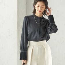 〈手洗い可能〉プリーツ 袖 デザイン ブラウス