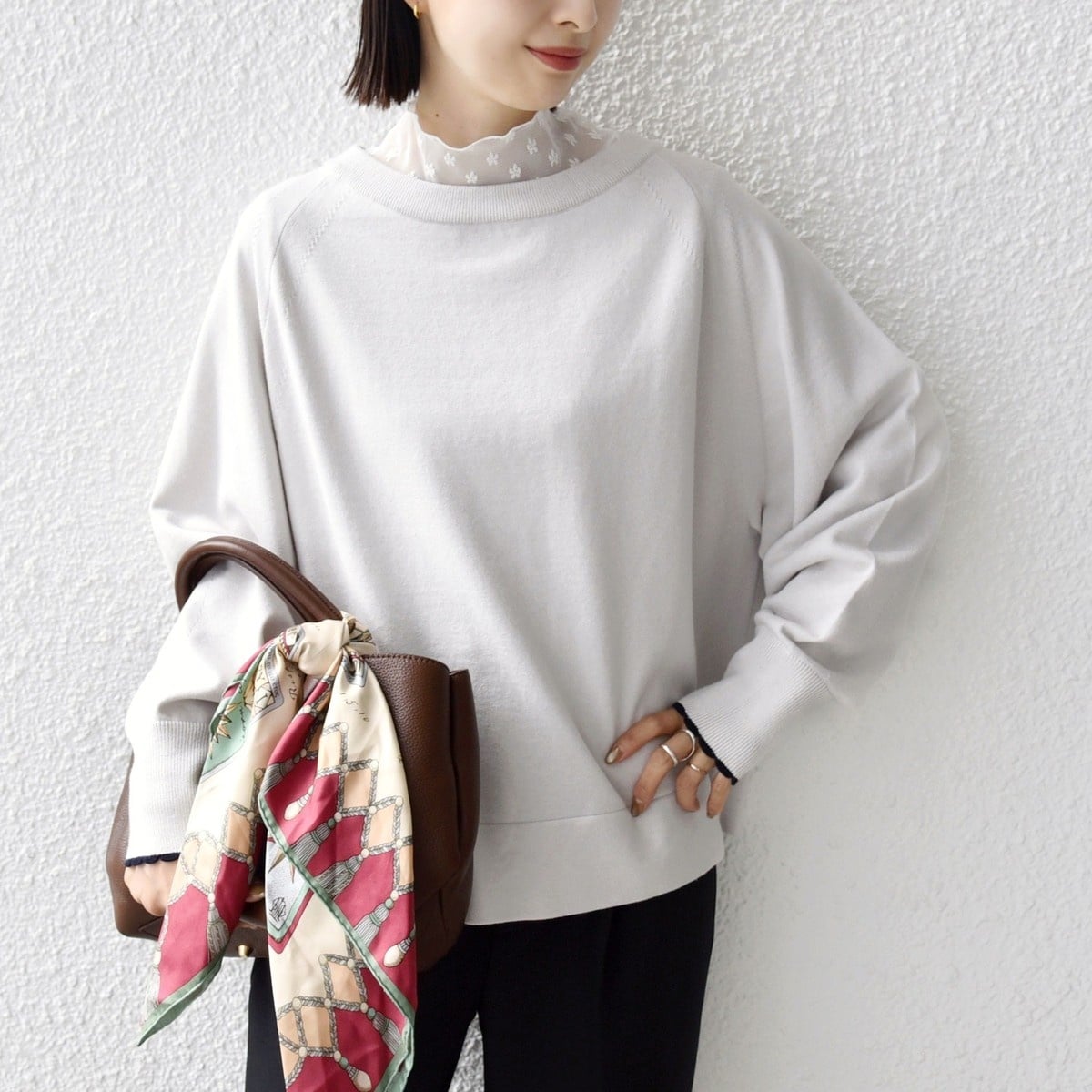 【本日削除‼️】SHIPS WEB限定、手洗い可　フラワー 刺繍 デザイン ニット 本日削除‼️】SHIPS WEB限定、手洗い可 フラワー 刺繍 デザイン ニット