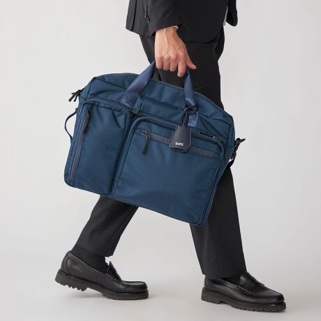 [^ԁF118400144]D]̃rYChu[tobO3WAYdloIIyfޓzϋvAyʐɂꂽiCfނgpBʋΎ̉וKɉ^ł悤ȑfފɎdオĂ܂ByfUCzʕɃWbv^Cv̌v4̃|PbgzuAlXȑ傫ɎdオĂAybg{ggтȂǓĂ܂BC12L̑eʂ̃Xy[XɉAɃm[gPC^ubg܂傫ڃ|PbgzuBɏ|Pbg3ƁAWbv|PbgĂ܂Bnhɂ̓{^ő˂邱Ƃ̂łdlɎdオĂAO\ȃL[[Vt|Cg̃fUC܂Bwʕ̃xg̓L[obNɒʂƂ̂łL[IobOdlBO\ȃV_[XgbvtŕKvɉČ|łقAobNpbNX^CƂĂgϕ֗ȃACełByӎzY󋵂ɂX܂ɂĔ̔ꍇ܂BipׂɁAAeV^OEl[KmF̏Ap͂舵BBeɂ̓p\REX}[gtHȂǂ̉{ɂāAۂ̐FƈقȂČꍇ܂B@i̐F͏iP̂ŎBe摜QƂB摜̏i̓TvłB@ۂ̏iƎdlAHATCY኱قȂꍇ܂B